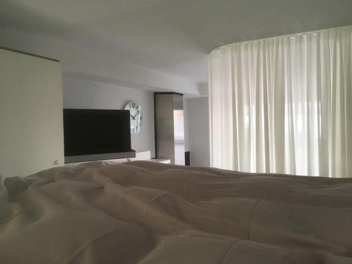 Apartament La Belletage By Agelandkaai Be With Free Parking Gandawa Zewnętrze zdjęcie